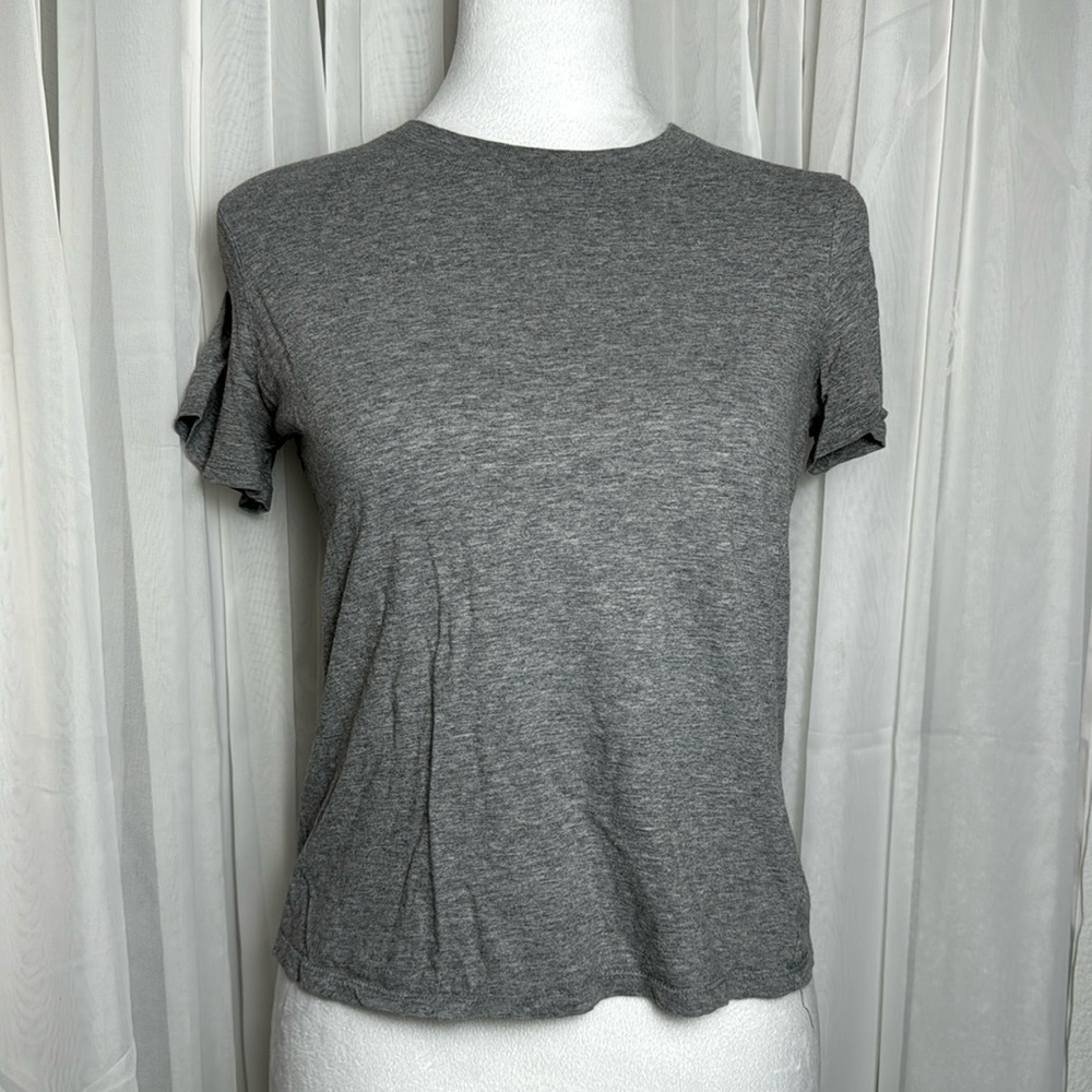 Forever 21 Grey T-Shirt